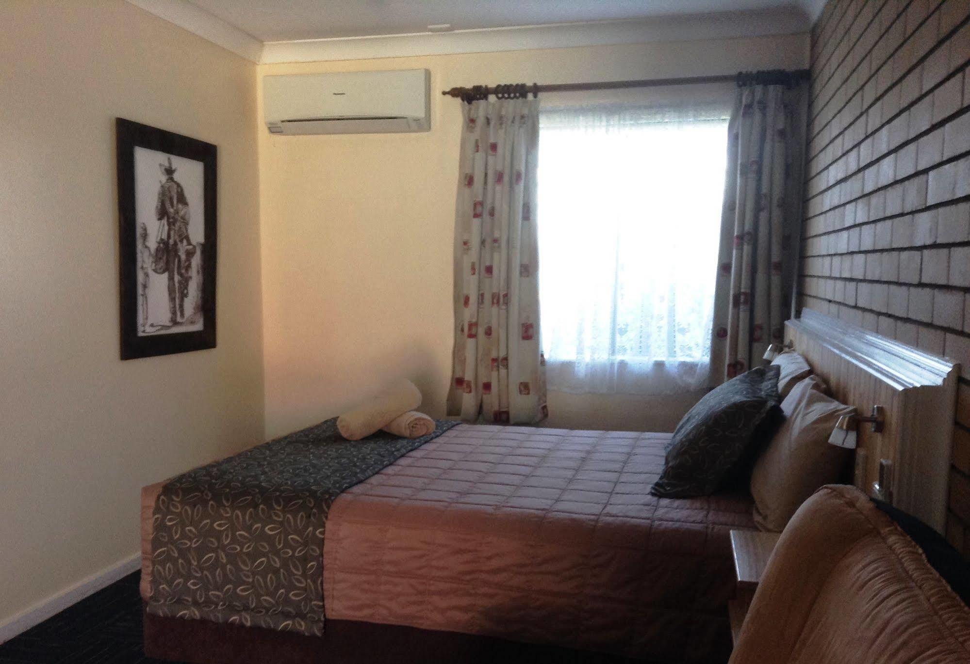 Winchester Motel Moree Extérieur photo